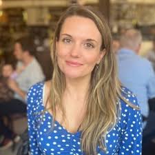 Alex Finlay (@alexmaeUK)