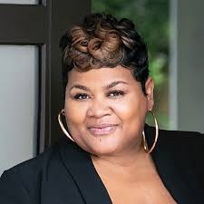 Nicole Mickle's Instagram, Twitter & Facebook