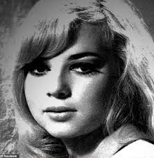 Anzac Day 2023: How Cathy Wayne, 19, was shot dead performing for Marines  in Vietnam