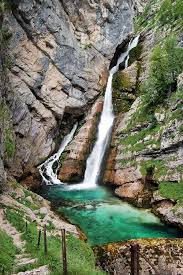 A Waterfall Near Lake Bohinj Slowenien Urlaub Slowenien Reisen