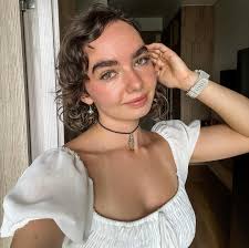 Alaska photographer seeking connections