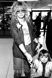 Goldie hawn and kurt russell have been dating for 37 years. Kate Hudson And Goldie Hawn Then Now Goldie Hawn Celebrity Families Kate Hudson