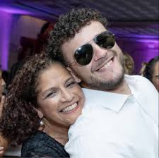 Dan Henning is a wonderful guy and extraordinary radio producer. How nice  it was to be