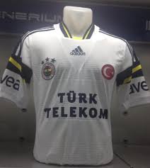 Dream league soccer 2020 oyunu için dls forma ve dls logo tercihlerinizi sitemizden seçerek yapabilirsiniz. Fenerbahce Shirt Football Kit News New Soccer Jerseys 2020 2021 Season Shirts Strips