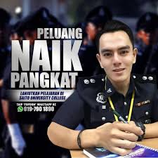 Tak dipungkiri, pendapatan, jaminan, dan kenaikan pangkat rutin yang diperoleh polisi memang menggiurkan. Facebook