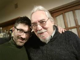 Bachi Freiría:&nbsp;“Soy un mozo de la guitarra” :: Tierra Media