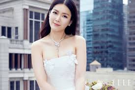 Näytä lisää sivusta 苟芸慧 christine kuo page facebookissa. å¤šåœ– è‹ŸèŠ¸æ…§vs æž—ç†™è•¾ Lihkg è¨Žè«–å€