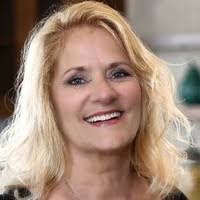 Connie Donohue's Instagram, Twitter & Facebook