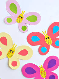 Smiley Butterflies Paper Craft Spring Arts And Crafts Butterfly Crafts Free Printable Crafts