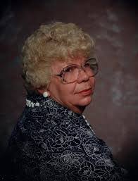 Cindy Lauritsen's Instagram, Twitter & Facebook