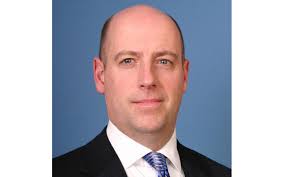 EY Offers Career Coaching to Vet Scholars