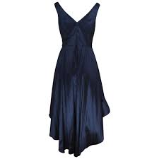 Ladies golfwear is becoming more popular and owning a ladies golf dress is so vogue and fashionable. Fish Tail Sleeveless Evening Dress By Frank Lyman At Walk In Style