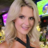 Jessica Cuneo's Instagram, Twitter & Facebook