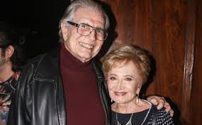 Tarcísio meira is a 85 year old brazilian actor born on 5th october, 1935 in sao paulo city, sao paulo, brazil. Gloria Menezes And Tarcisio Meira Are Vaccinated Against Covid 19 Entertainment Prime Time Zone