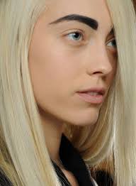 10 Makeup Mistakes Not To Make Blonde Hair Black Eyebrows Black Eyebrows Big Eyes Makeup
