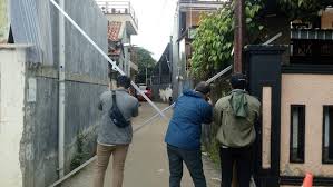 Maybe you would like to learn more about one of these? Diduga Cekcok Keluarga Anggota Polisi Bunuh Diri Usai Tembak Anak Dan Istri Qnews