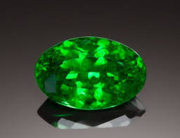 Fine Gemstone Tsavorite 5 64 Ct Scorpion Mine Tsavo National Lot 53300 Heritage Auctions Gemstones Gems And Minerals Green Gemstones