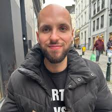 One in eight SME owners use online influencers to boost sales and marketing 