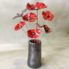 Check spelling or type a new query. Bouquet De 8 Coquelicots Et Fleurs Rouge Et Metallise Hauteur 40 Cm