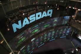 Nasdaq 100 index (ndx) includes the 100 largest american companies. Nasdaq 100 A Tech Heavy Large Cap Growth Index The Financial Express