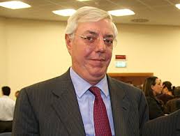 Fabio riva verrà arrestato e condotto a taranto. Si Dimette Il Presidente Dell Ilva Nicola Riva Corriere It