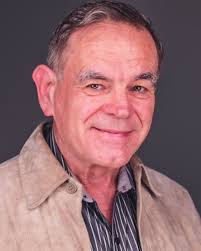 A lum n i A w ards Presen tatio n