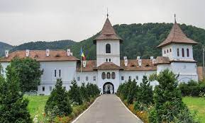 And in any city available in our database. MÄnÄstirea SambÄta De Sus Cu Apa Care Face Minuni A PÄrintelui Arsenie Boca CÄutatÄ De Izvorul TÄmÄduirii Observatorul Prahovean
