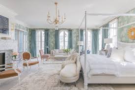 Her birthday, what she did before fame, her family life, fun trivia facts, popularity rankings, and more. Ode To Beauty Rachel Parcell S Delightful Spaces By Alice Lane Interior Design Utah Style And Design