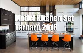 Dengan model kitchen set seperti ini, area dapur juga merangkap sebagai area ruang makan. Zona Rumah Zona Rumah Tviter