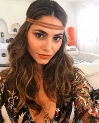 Singles in your area may also have profiles set up online to attract potential dates. Free Greek Dating On Twitter Now Its Easy To Meet Greek Singles In Athens At Greek Friends Date Join Now To Meet Single Greek Men And Women In Athens For Completely Free