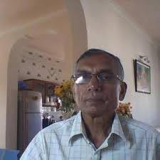 In Their Footsteps : Gerritsen, Tess, Barber, Nicola: Amazon.sg: Books