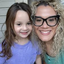 Alex Lashbrook's Instagram, Twitter & Facebook