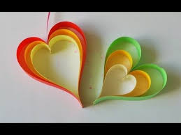 Adornos para colgar - Móvil de corazones súper fácil! - Manualidades para  todos. Adornos para colgar -… | Manualidades, Blog de manualidades,  Guirnalda de corazones