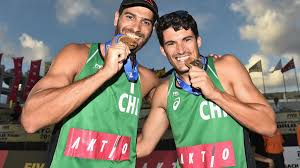 Marco y esteban grimalt debutarán hoy día en los juegos olímpicos de tokio 2020 y sus rivales será nada menos que brasil, unos duros rivales y una de las potencias en el voleibol playa con el binomio compuesto por&nbsp;evandro goncalves y bruno schmidt, cabezas de serie número 17. Das Duo Der Stunde Grimalt Grimalt Auf Der Uberholspur Eurosport