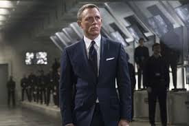 By rebecca davison for mailonline. Why Did Daniel Craig Insist On Wearing Massimo Alba S Suits