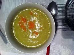 La Meilleure Recette De Soupe Aux Fanes Et Tiges De Fenouil Thermomix L Essayer C Est L Adopter 0 0 Fenouil Bulbe De Fenouil Meilleures Recettes De Soupe
