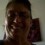 Cindy Minks's Instagram, Twitter & Facebook