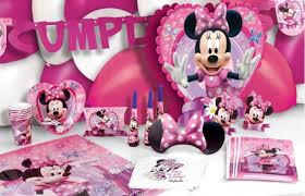 Anniversaire Minnie Mouse Preparez Un Gouter Avec Minnie » quand on peut envoyer une belle image d'anniversaire ou une carte. anniversaire minnie mouse preparez un