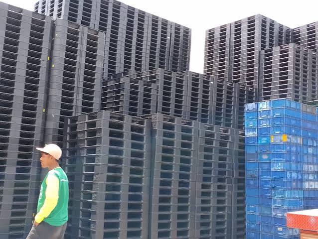 Mengenal Pallet Plastik: Manfaat, Ukuran, dan Harga - CV Ardana Jaya Abadi Sukses