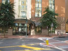 Front Of Hotel Picture Of Hilton Garden Inn Arlington Shirlington Tripadvisor