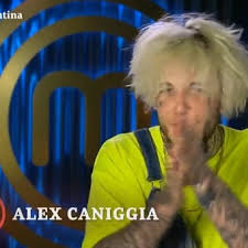 En la última emisión de masterchef celebrity solo se vio a cuatro de los cinco participantes que quedan en el certamen. Masterchef Celebrity 2 Alex Caniggia Presento Su Plato Ante El Jurado Y Se Asombro Con La Devolucion