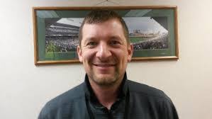 Martha Phares's Instagram, Twitter & Facebook