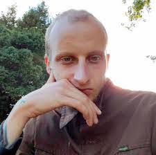 Chelsea Dolan's Instagram, Twitter & Facebook