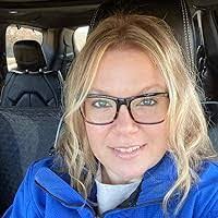 Kat Avery's Instagram, Twitter & Facebook