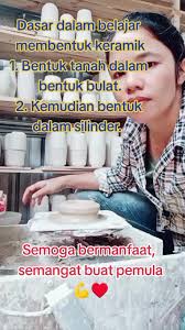 Membuat Keramik Bali