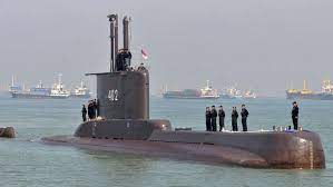 Melihat kekuatan hiu kencana tni al. Yganjakxfuwsvm