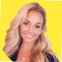 Maribeth Ross's Instagram, Twitter & Facebook