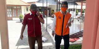 Ntombe taratibu / museu de espécies ingiza taratibu ooh aah baby.mp3. King Kis Didakwa Penipuan Investasi Pengolahan Tambang Emas Memontum Kota Malang