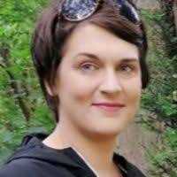 Investigating Water Storage Dynamics of Litter Layer: Impact of Mixing and  De-cay of Pine Needles and Oak Leaves[v1]