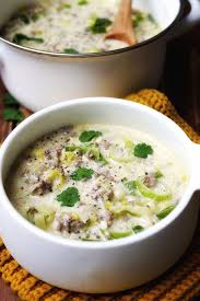 Kase Lauch Suppe Mit Frischkase Hackfleisch Weniger Kalorien Rezept Rezepte Suppe Mit Fleisch Hackfleisch Lauch Suppe